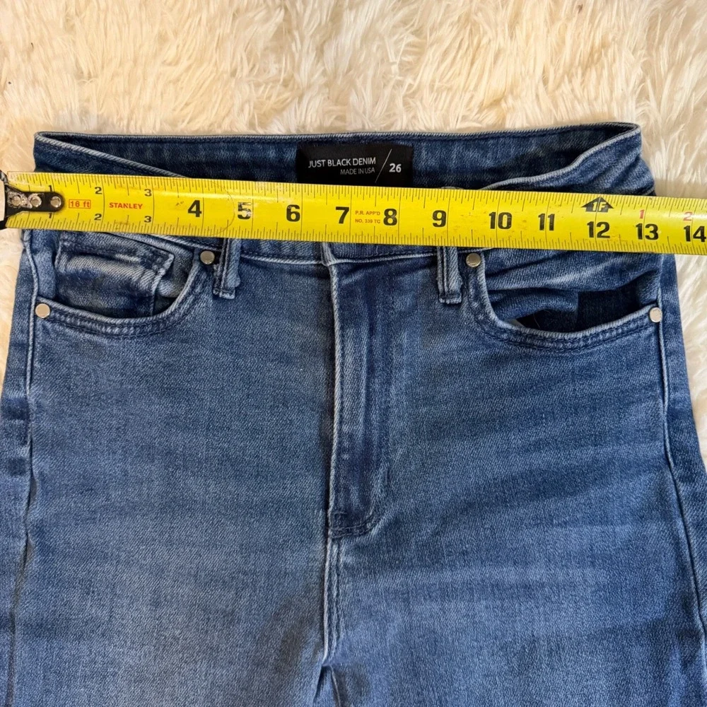 Just Black Denim Jeans Women 26 Blue‎ Raw Hem High Rise Straight Leg